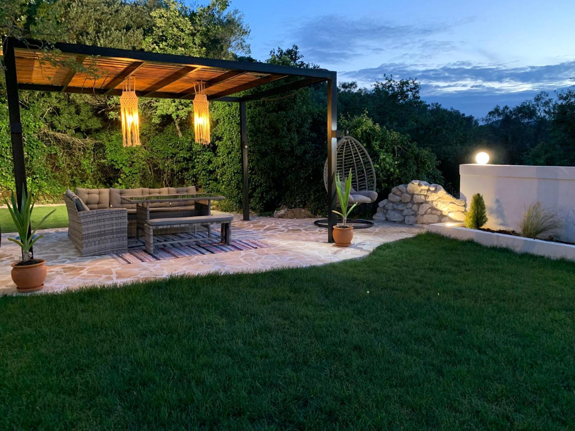 The Well House By Iwawi Villa Faiakes