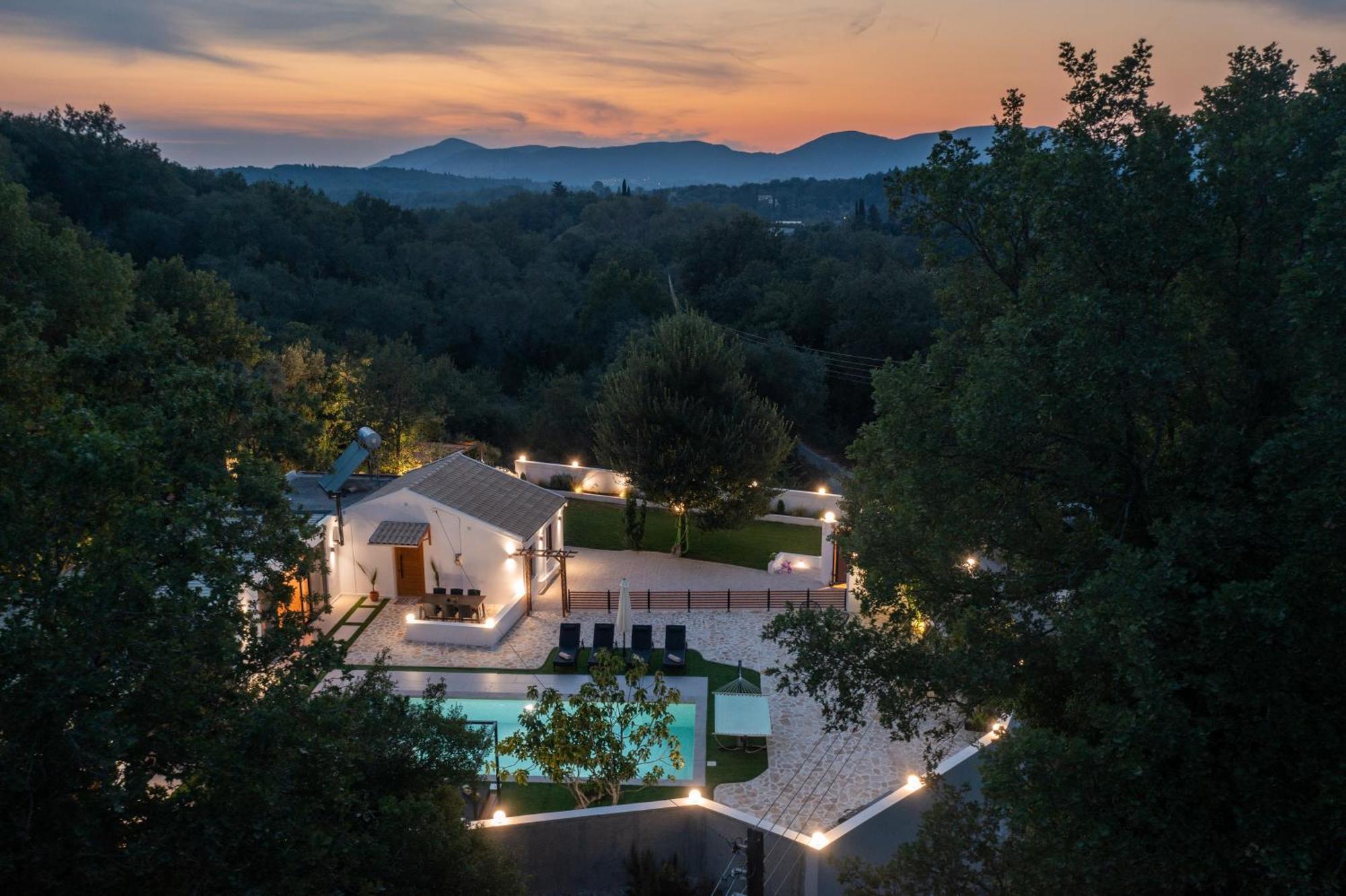 Villa The Well House By Iwawi Faiakes