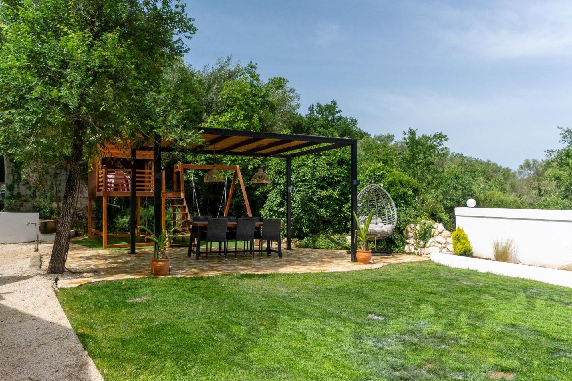 The Well House By Iwawi *